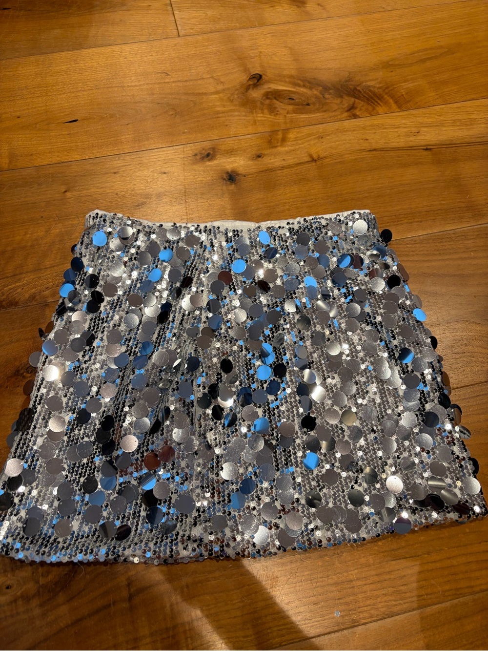 SHEIN Silver Sequin Mini Skirt - Shimmer Disc Detail - Picture 2 of 4